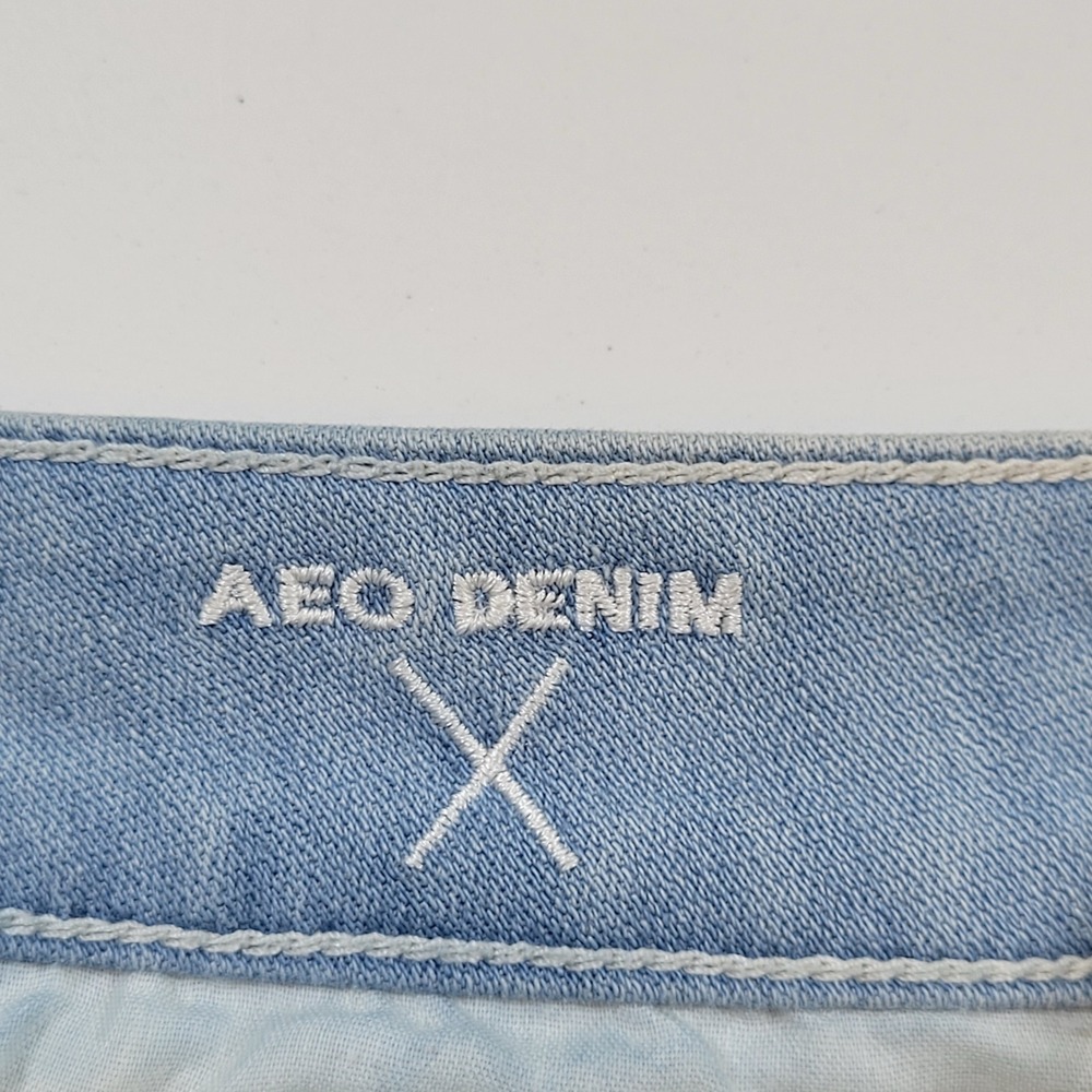 American Eagle Denim Short Women 6 Blue Excellent Hi-Rise Lace Crochet Distress - Picture 7 of 10